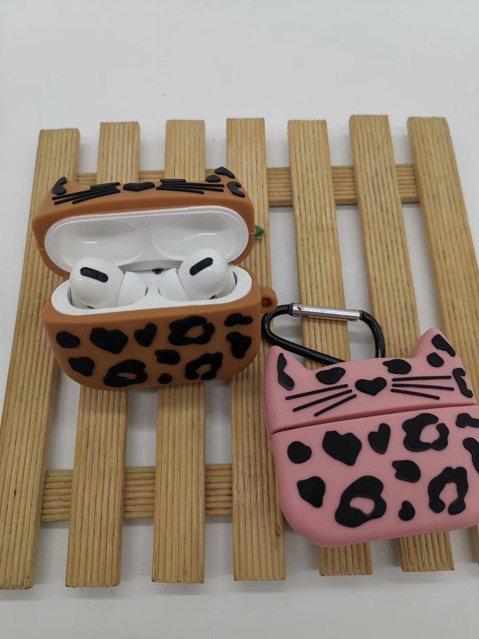 Spotted Cat AirPods Pro Case Shock Proof Cover