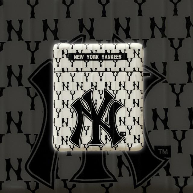 New York Yankees 'Modular' AirPods Case Shock Proof Cover