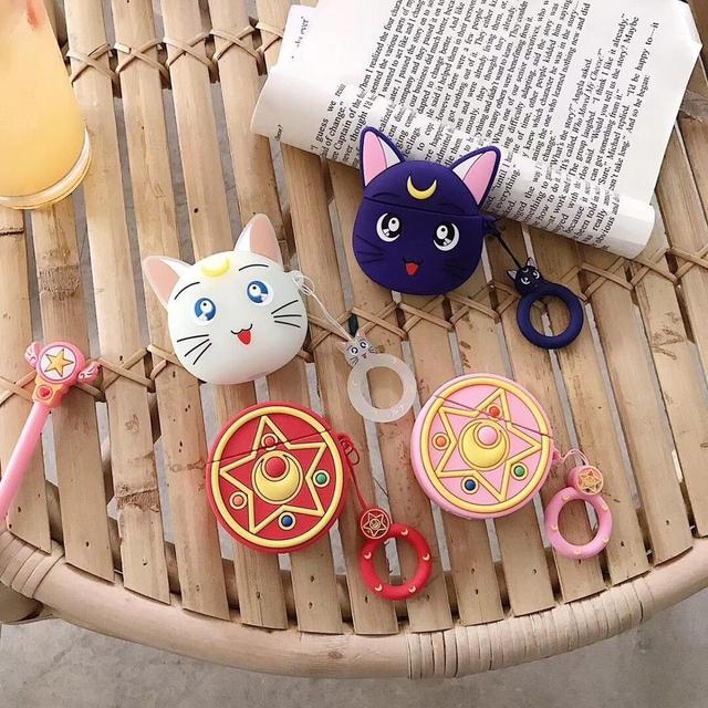 Sailor Moon 'Artemis' Premium AirPods Case Shock Proof Cover